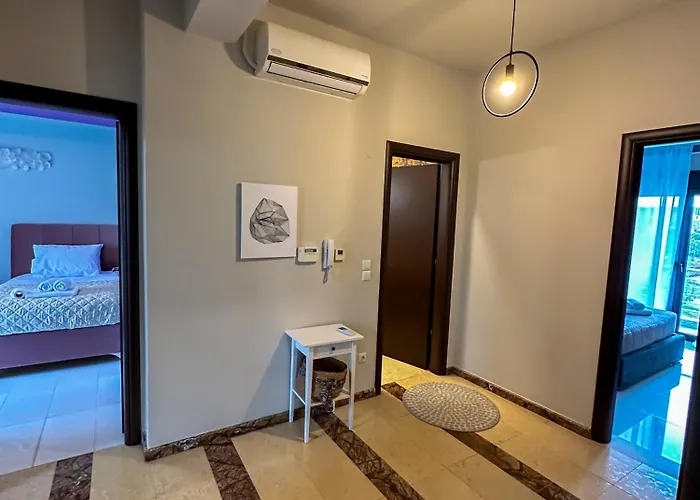 F & B Collection - Neoi Epivates