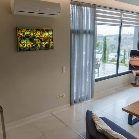 F & B Collection - Neoi Epivates Lägenhet