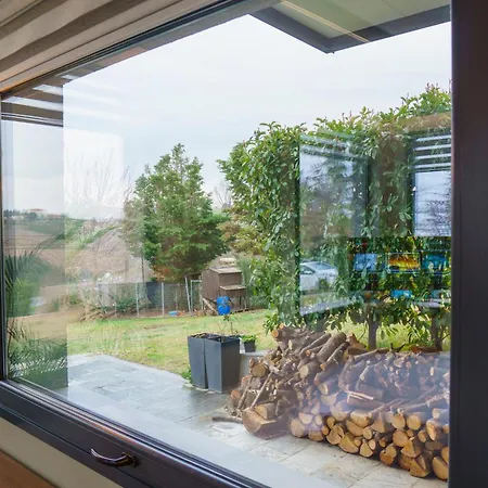 F & B Collection - Neoi Epivates Neoi Epivatai