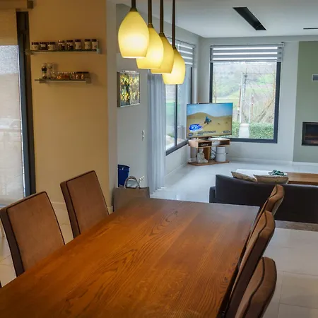 Lägenhet F & B Collection - Neoi Epivates *