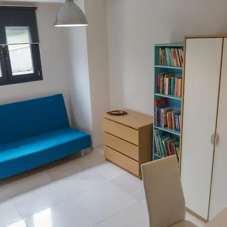 F & B Collection - Neoi Epivates Neoi Epivatai